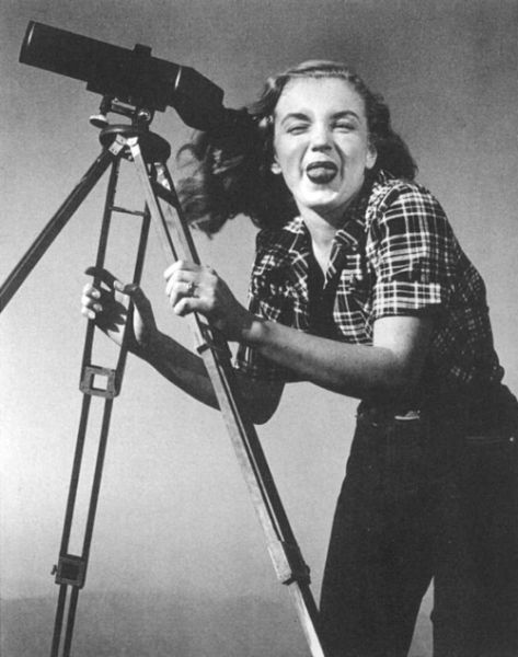 marilyn-monroe-very-young-age-photos