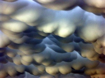 Mammatus-Clouds-looks-like-multiple-grapes-hanging-rare-clouds
