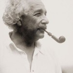 Albert-Einstein-with-pipe-one-of-the-rarest-photo-him