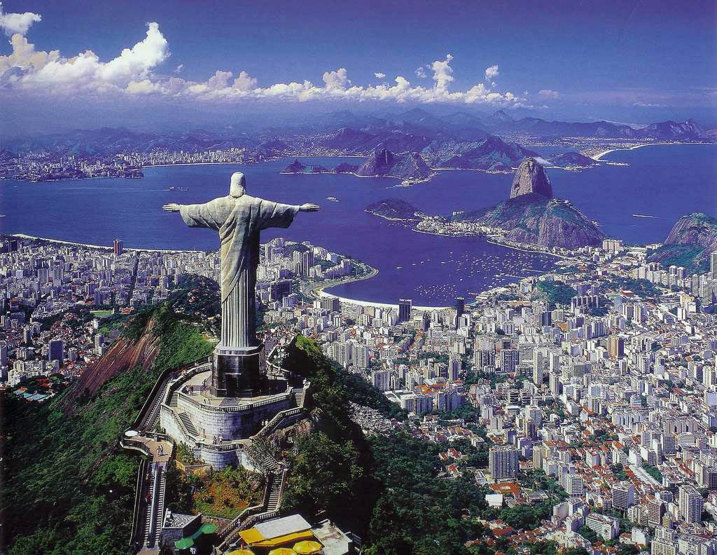 Rio-de-Janeiro-statue-christ-the-redeemer