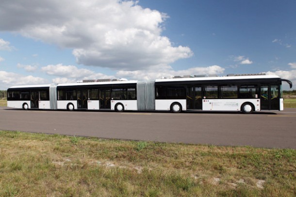 3-coaches-bus