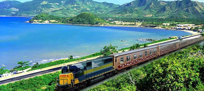 beautiful-scene-in-vietnam-travel-by-train